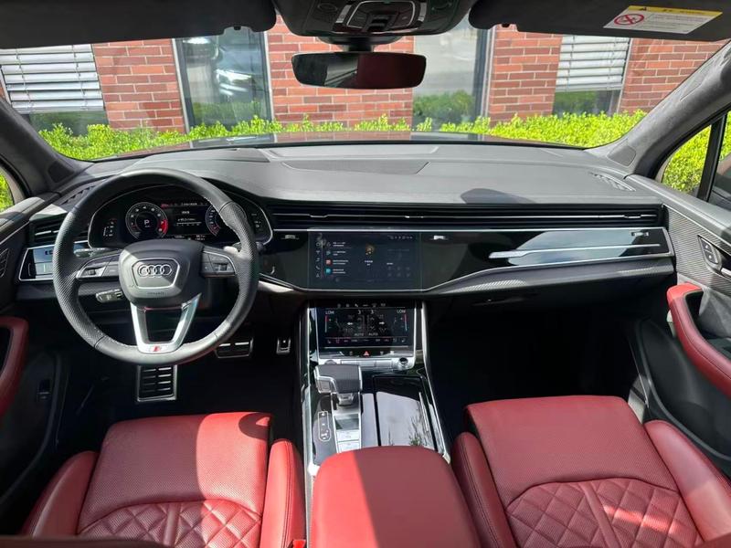 Audi SQ7, 2025 — фото 7 из 12