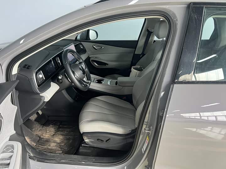 BYD Sea Lion 05 EV, 2025 — фото 7 из 9