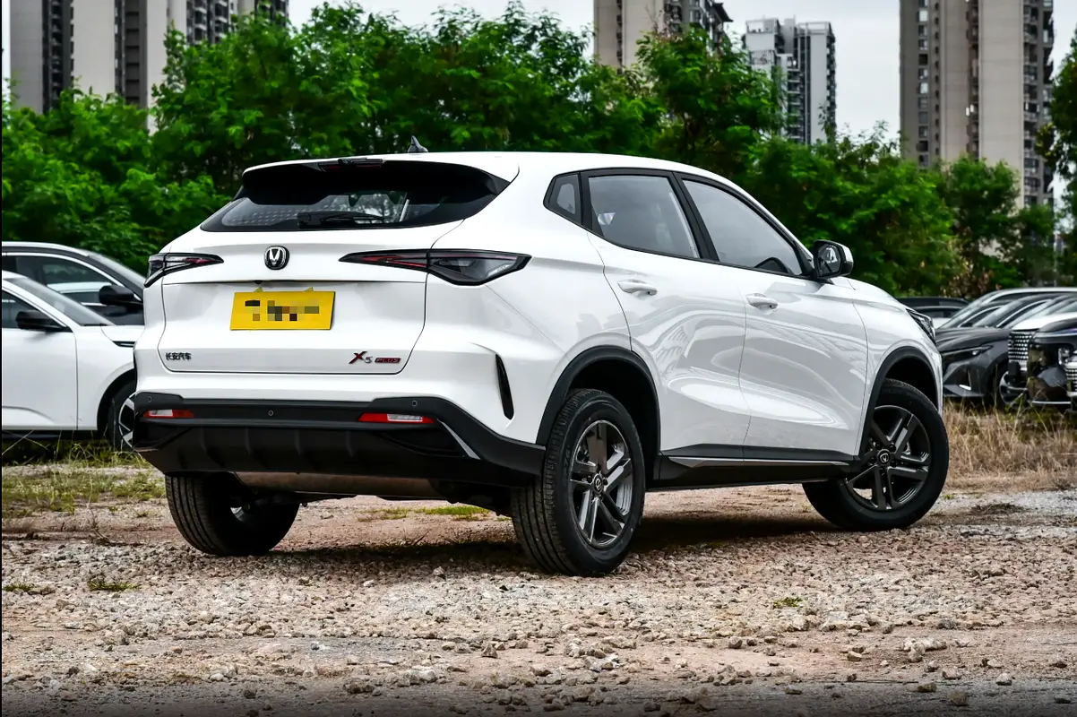 Changan X5 Plus, 2026 — фото 3 из 5