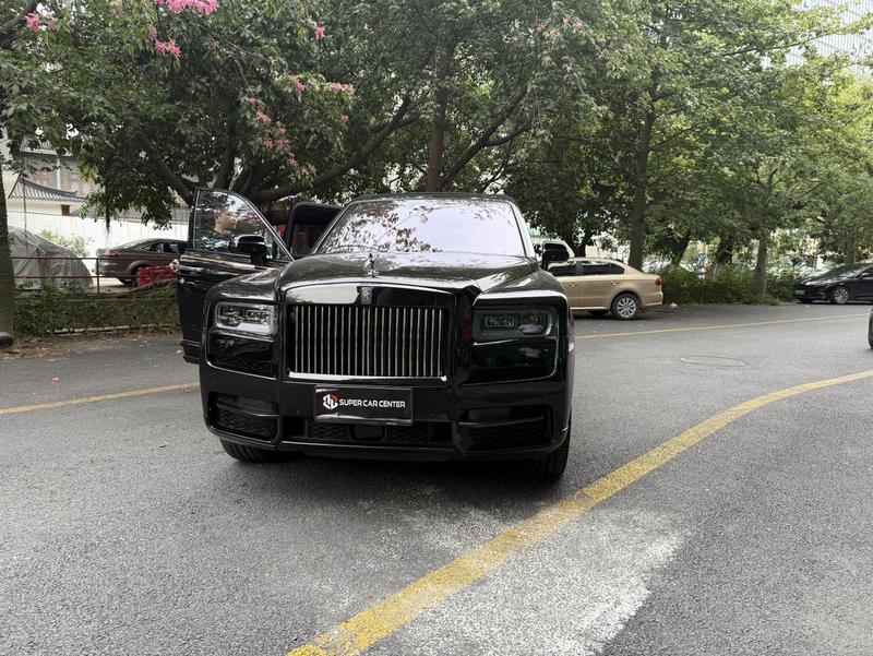 Rolls-Royce Cullinan, 2023 — фото 2 из 8