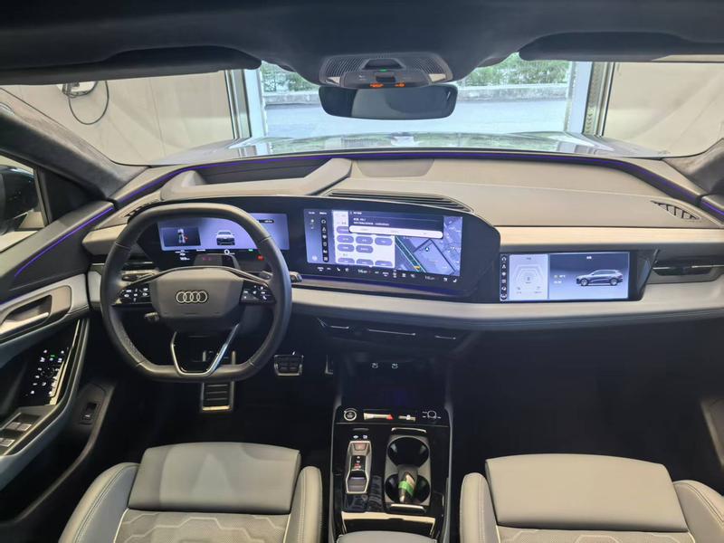 Audi Q6L e-tron, 2025 — фото 7 из 12