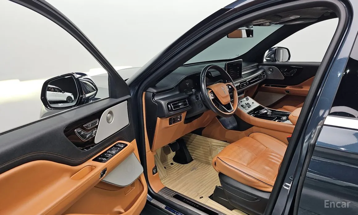 Lincoln Aviator, 2021 — фото 11 из 12