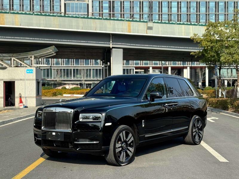 Rolls-Royce Cullinan, 2023 — купить в Уфе под ключ