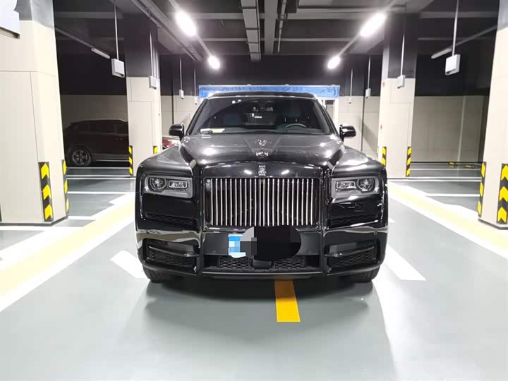 Rolls-Royce Cullinan, 2023 — фото 2 из 9
