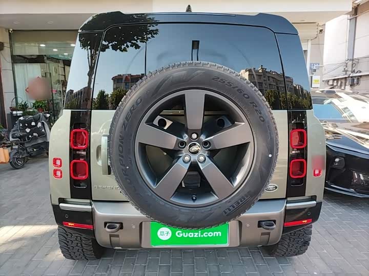 Land Rover Defender, 2022 — фото 6 из 9