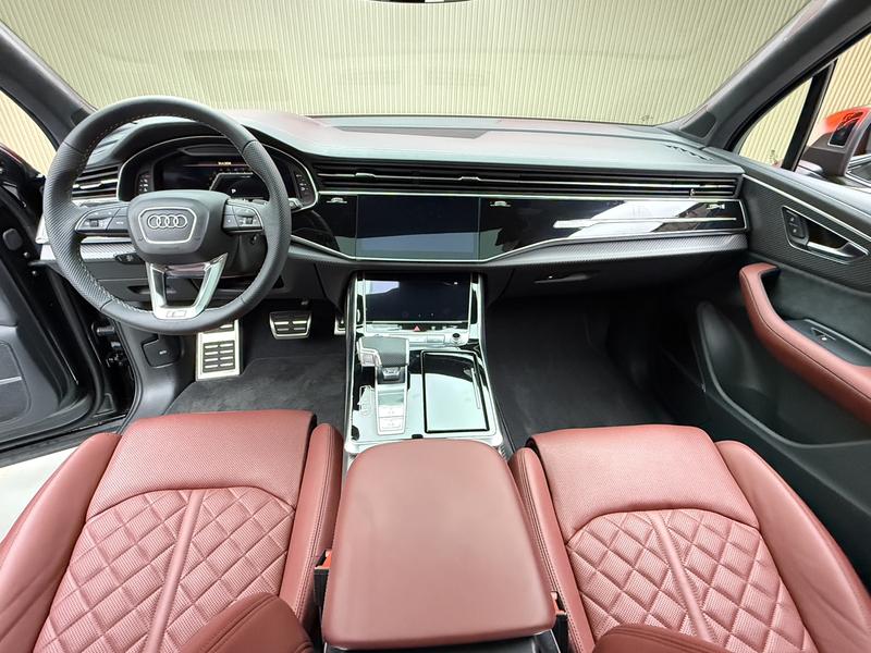 Audi SQ7, 2024 — фото 8 из 12