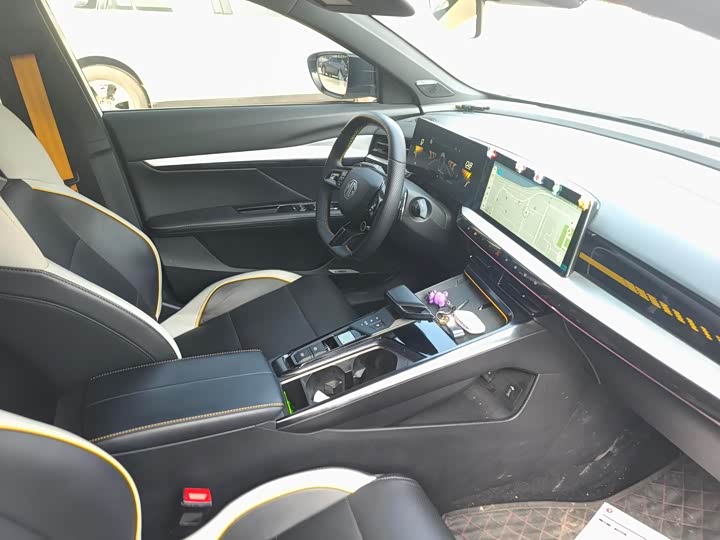 MG Motor 5 Scorpio, 2022 — фото 6 из 7