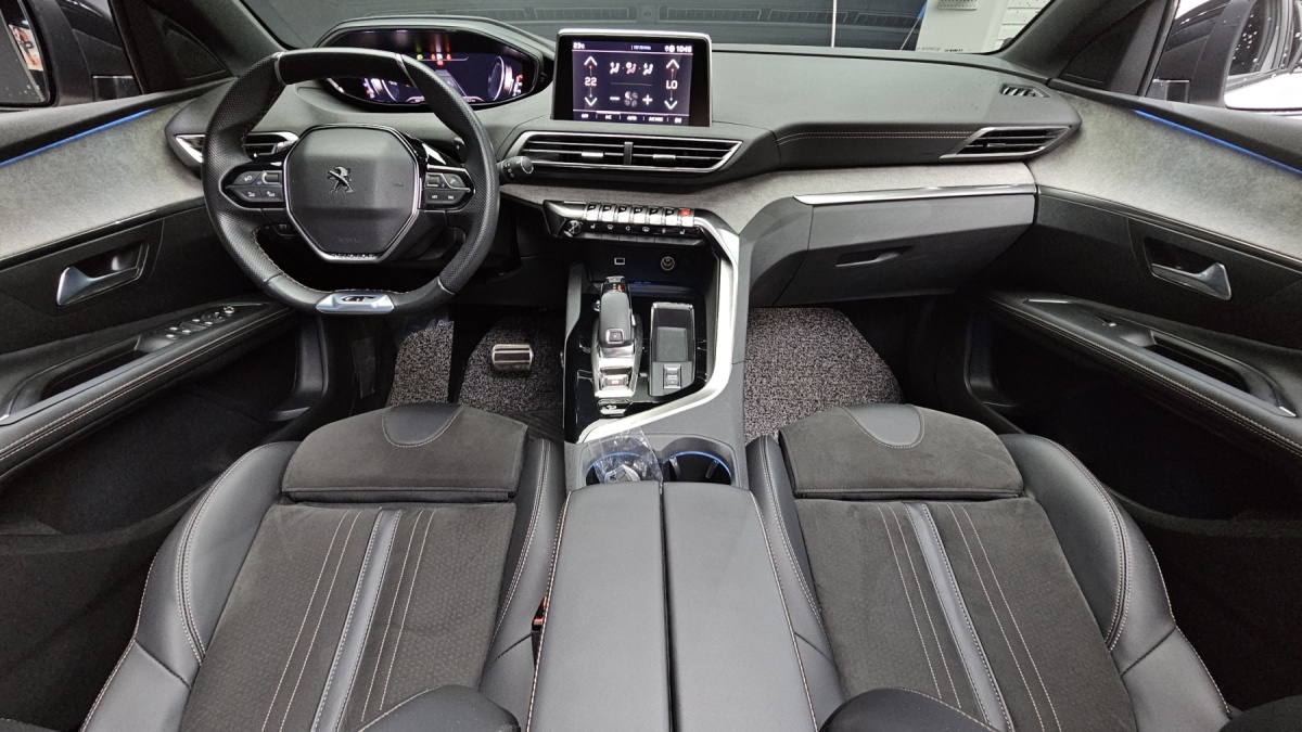 Peugeot 3008, 2021 — фото 7 из 12