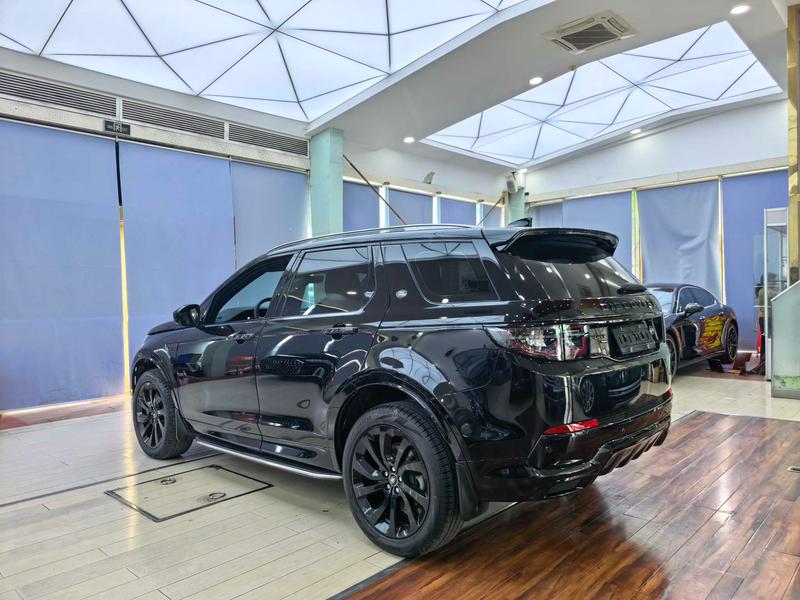 Land Rover Discovery Sport, 2023 — фото 4 из 12