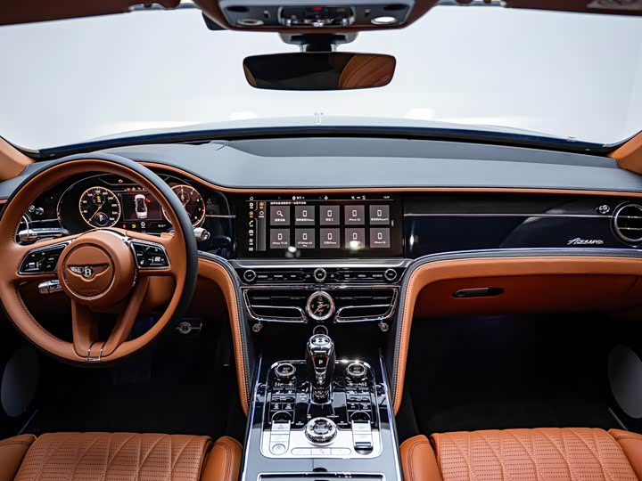 Bentley Flying Spur, 2022 — фото 7 из 9