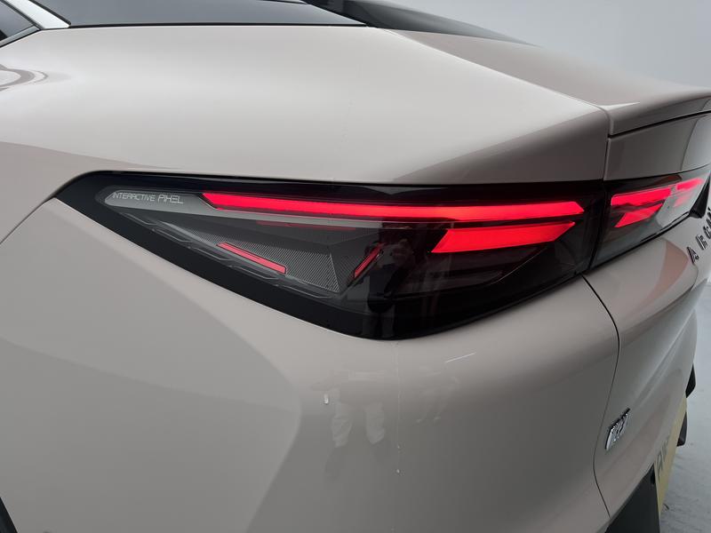 BAIC Arcfox Alpha S5, 2024 — фото 10 из 12