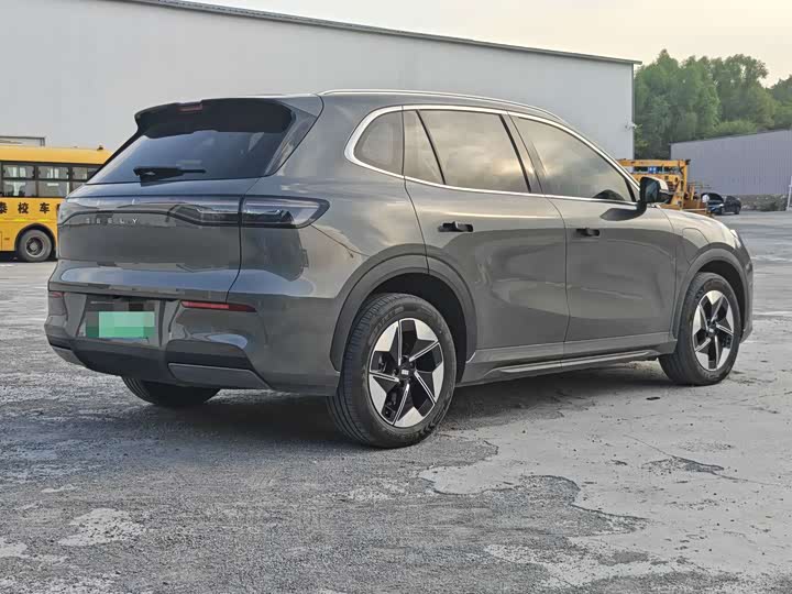 Geely Galaxy E5, 2024 — фото 7 из 9