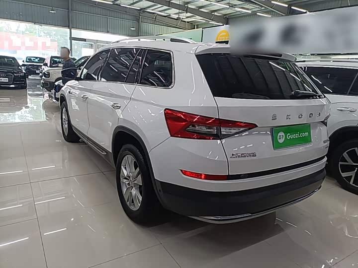 Skoda Kodiaq, 2021 — фото 5 из 9