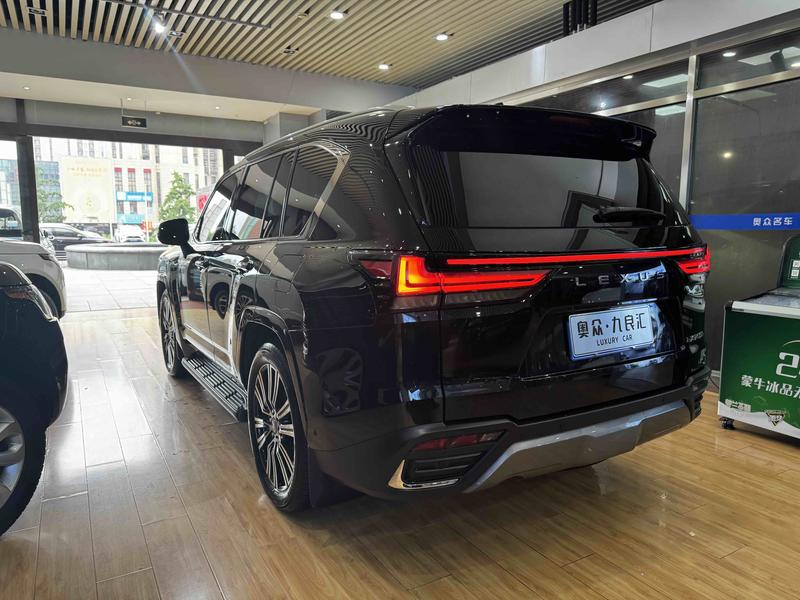 Lexus LX, 2025 — фото 4 из 12