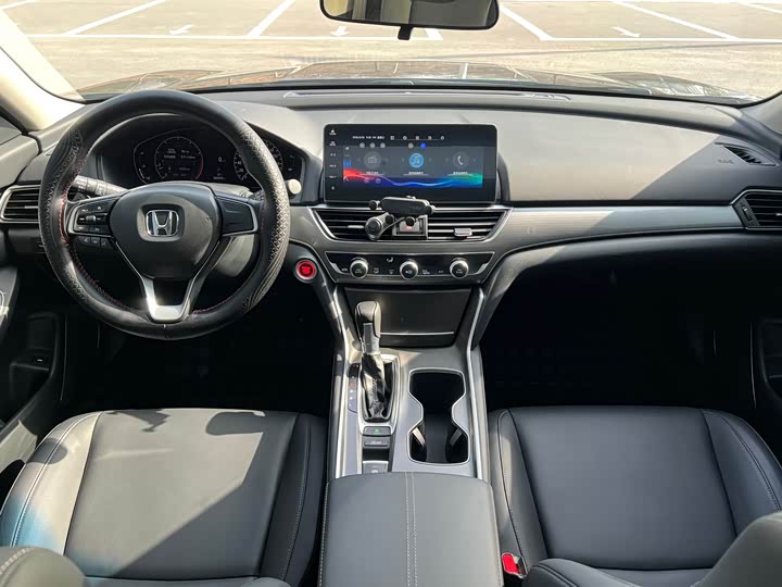 Honda Accord, 2022 — фото 9 из 9
