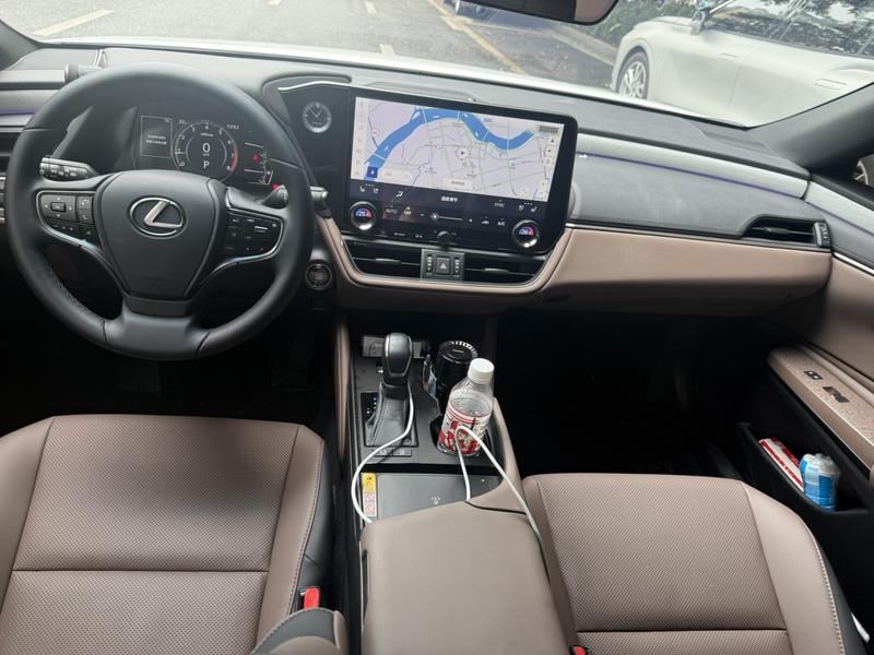 Lexus ES, 2025 — фото 7 из 10