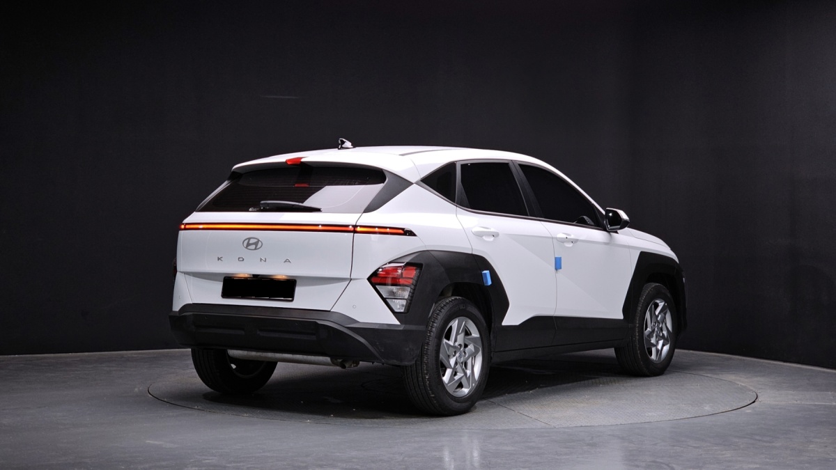 Hyundai Kona, 2024 — фото 2 из 12