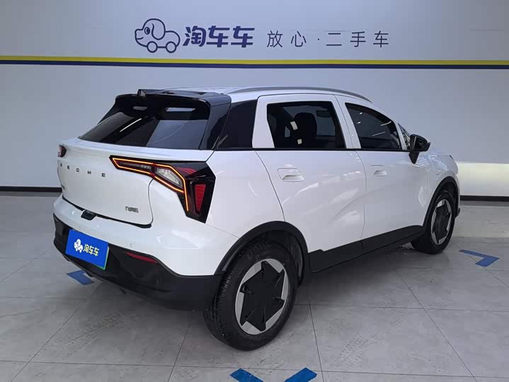 Geely Geometry E Firefly, 2024 — фото 3 из 9