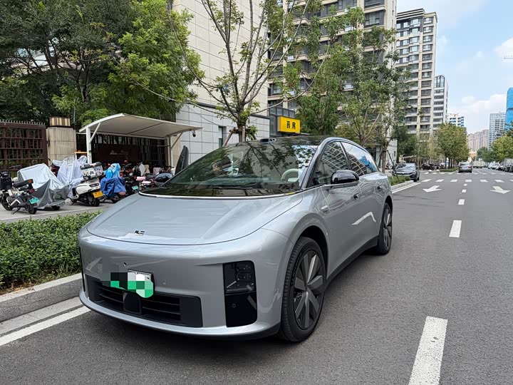 LiXiang i6, 2026 — купить в Саратове под ключ