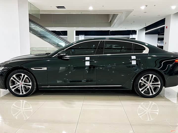 Jaguar XE L, 2023 — фото 3 из 9