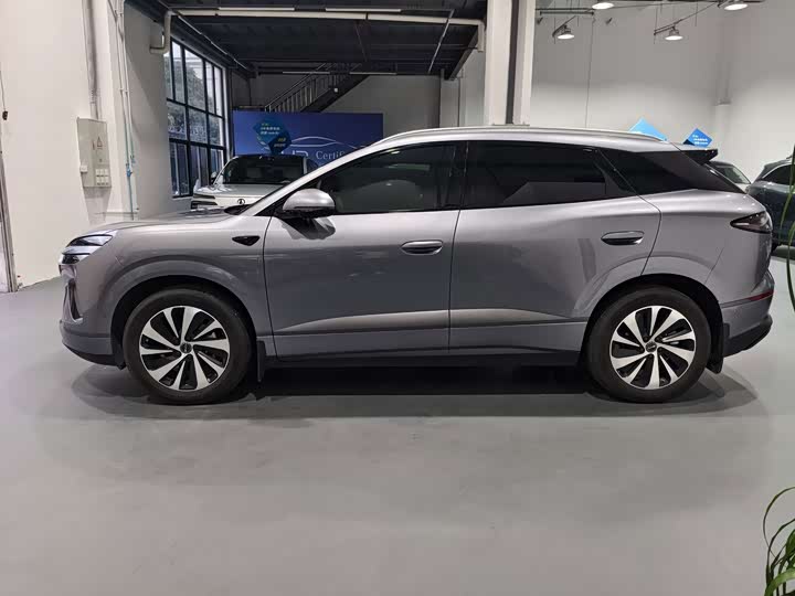 BYD Sea Lion 06 Hybrid/EV, 2026 — фото 3 из 9
