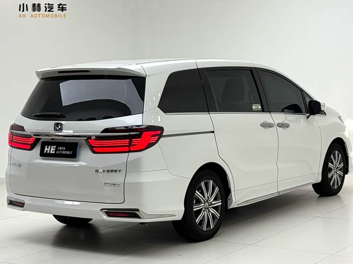 Honda Odyssey, 2023 — фото 4 из 9