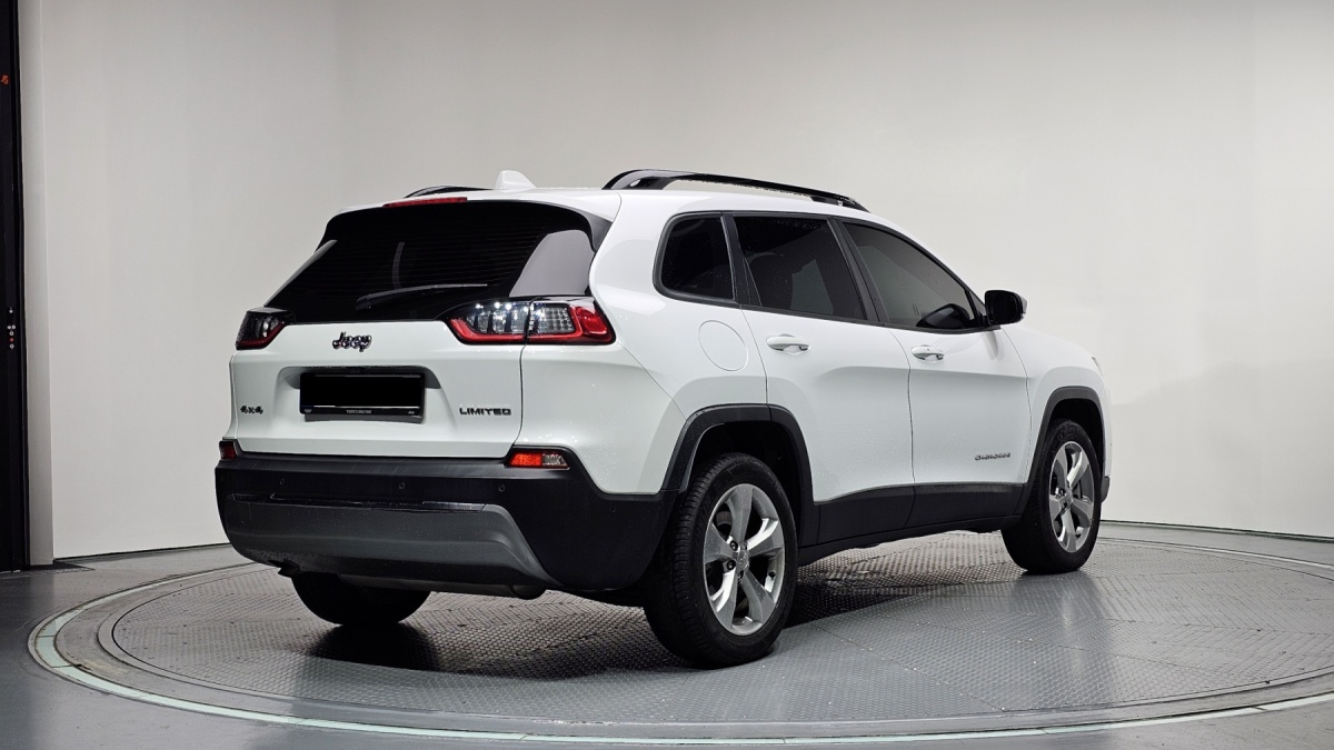 Jeep Cherokee, 2022 — фото 2 из 12