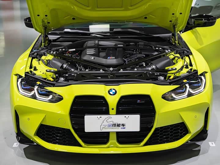 BMW M4, 2024 — фото 6 из 9