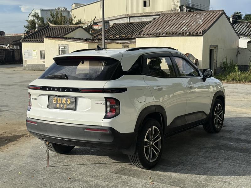 Baojun RS-3, 2021 — фото 6 из 12