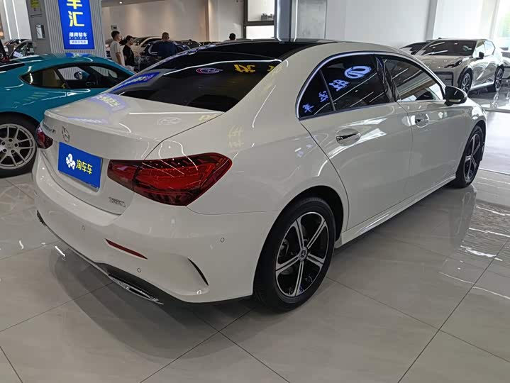 Mercedes-Benz A-Class, 2023 — фото 3 из 9