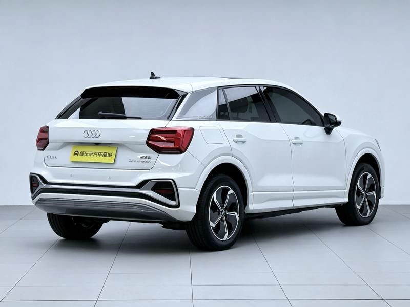 Audi Q2L e-tron, 2022 — фото 7 из 12