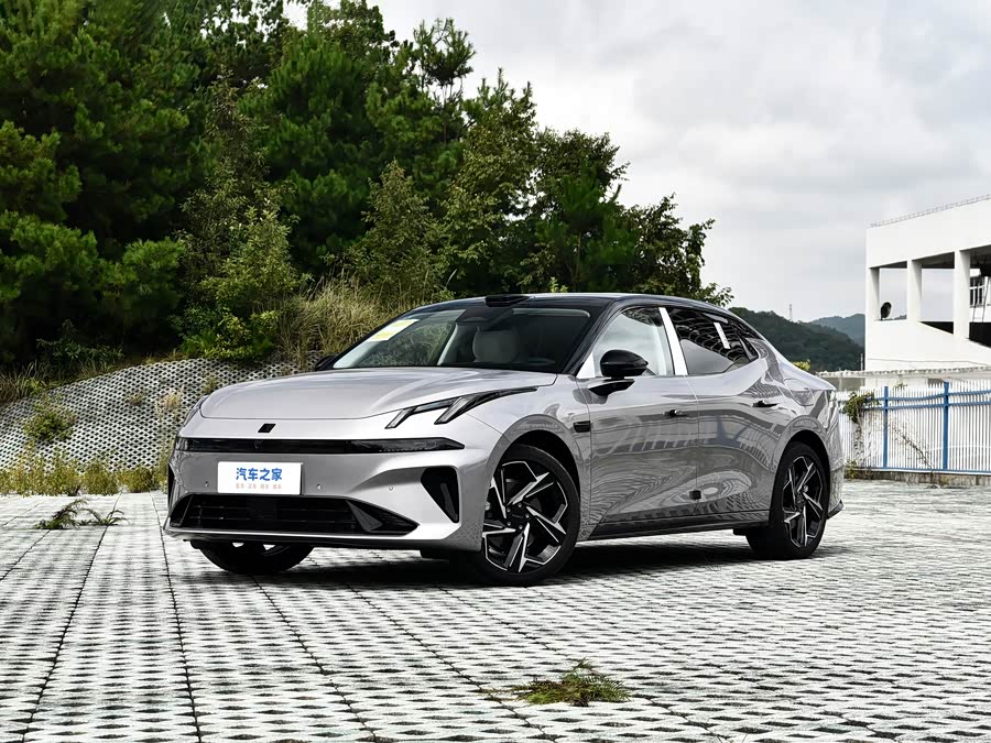 Lynk & Co 07 EM-P Hybrid, 2026 — купить в Чебоксарах под ключ