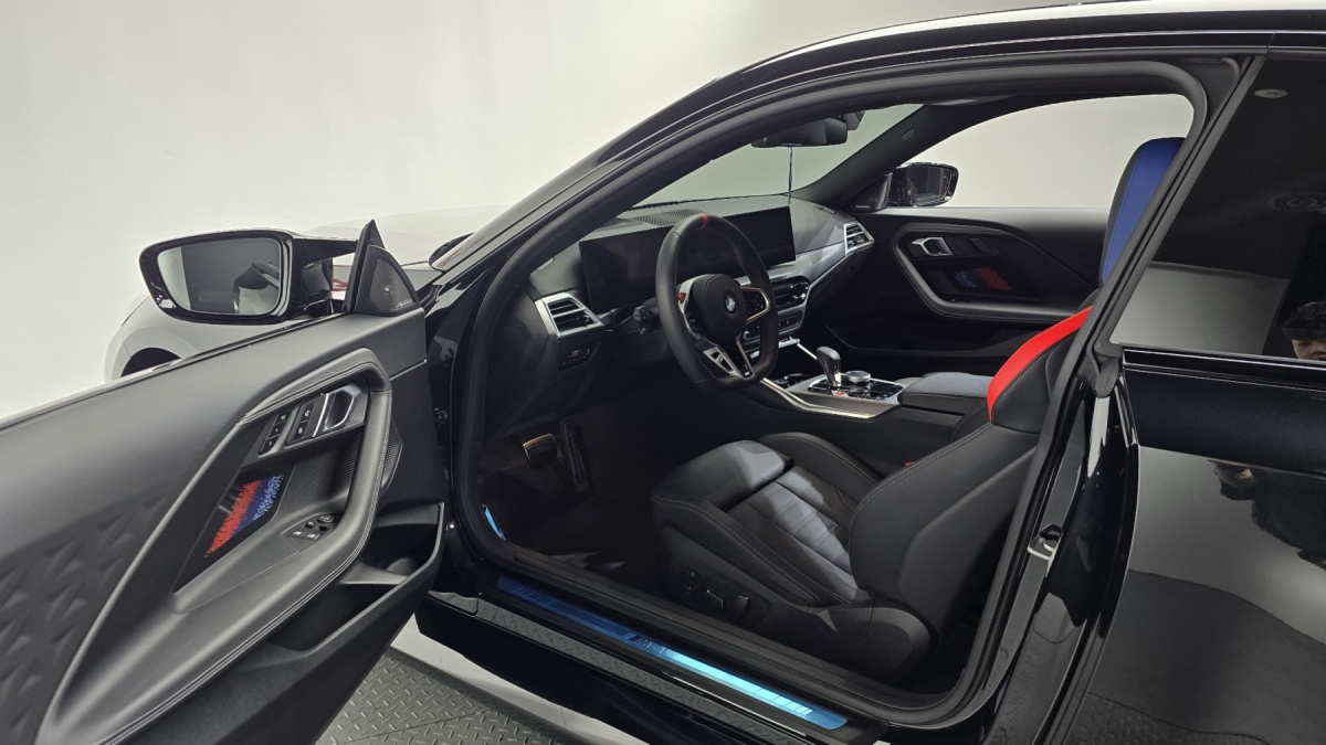 BMW M2, 2025 — фото 9 из 12