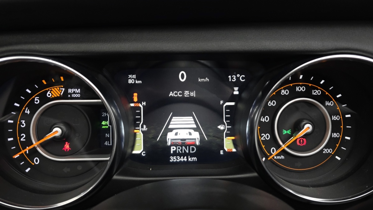 Jeep Wrangler, 2022 — фото 7 из 12