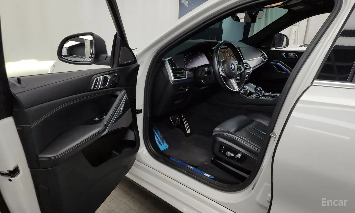 BMW X6, 2022 — фото 10 из 12