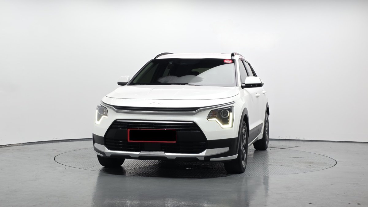 Kia Niro, 2022 — фото 3 из 12