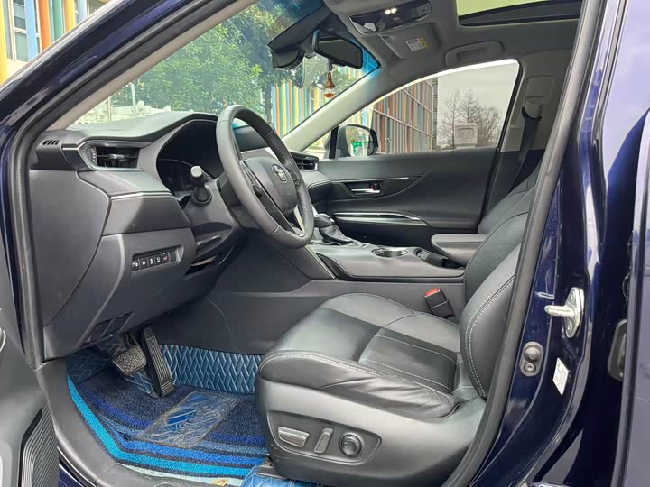 Toyota Harrier, 2021 — фото 7 из 9
