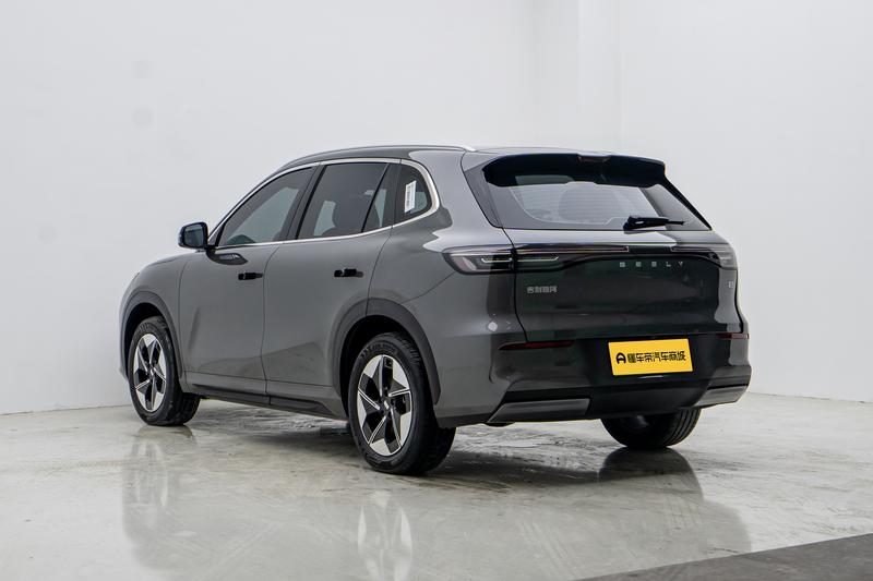 Geely Galaxy E5, 2025 — фото 5 из 12