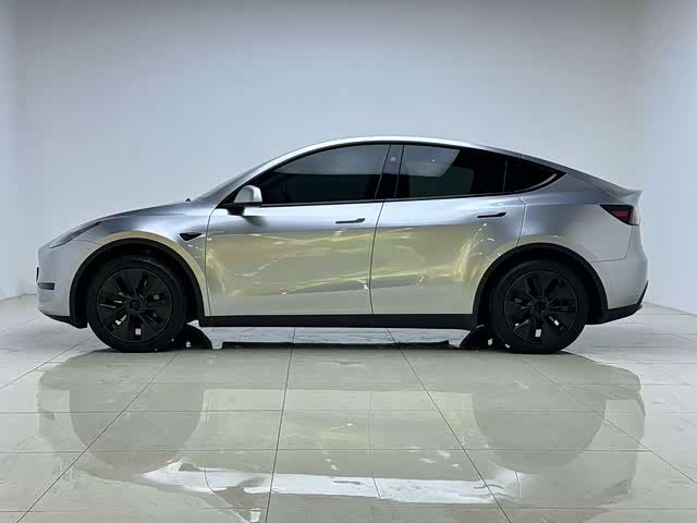 Tesla Model Y, 2024 — фото 4 из 9