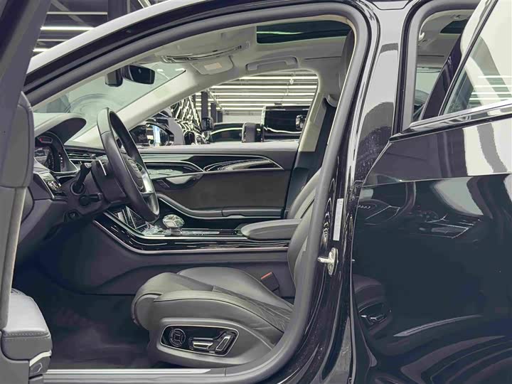 Audi A8 Hybrid, 2021 — фото 7 из 9