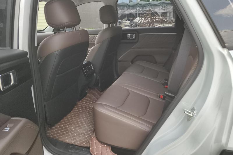 Wuling Starlight 560, 2026 — фото 9 из 11