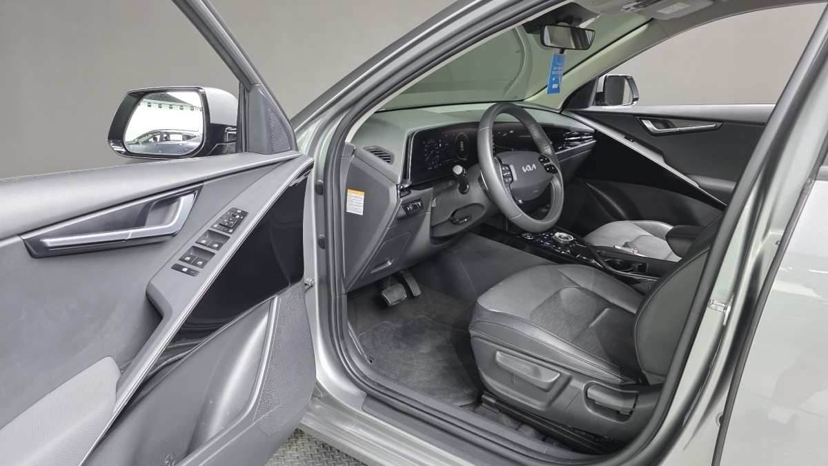 Kia Niro, 2022 — фото 11 из 12