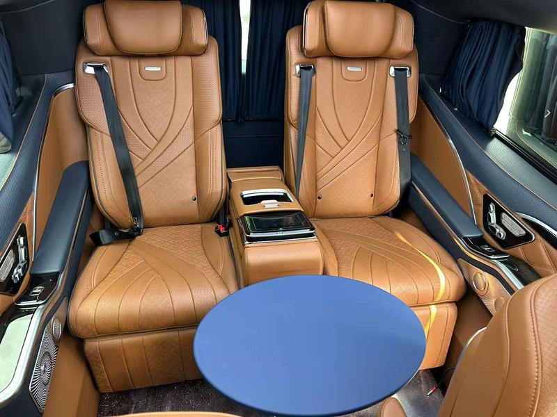 Mercedes-Benz V-Class, 2026 — фото 11 из 12