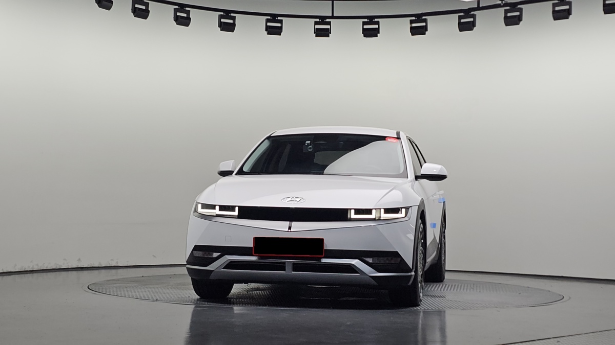 Hyundai Ioniq 5, 2022 — фото 3 из 12