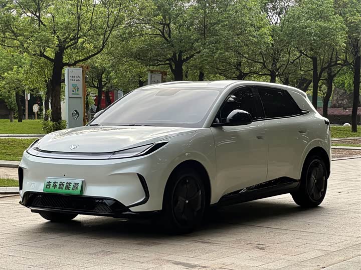 BAIC Arcfox T1, 2025 — купить в Орле под ключ