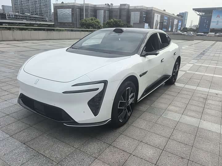 Avatr 06, 2025 — купить в Калуге под ключ
