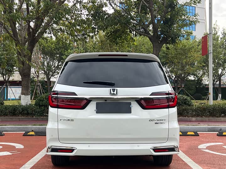 Honda Odyssey, 2022 — фото 8 из 9