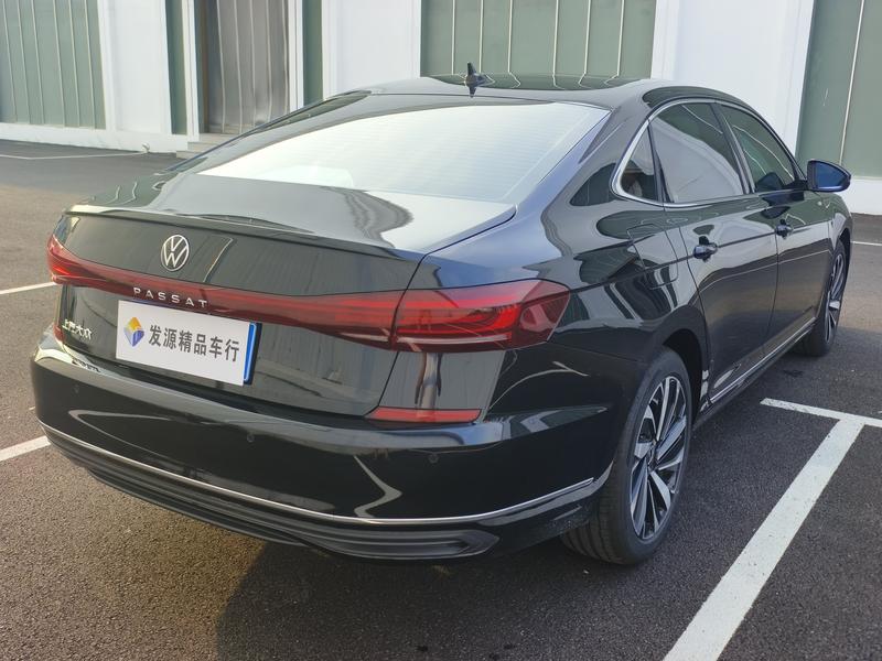 Volkswagen Passat, 2025 — фото 7 из 12
