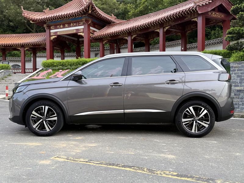Peugeot 5008, 2023 — фото 4 из 12