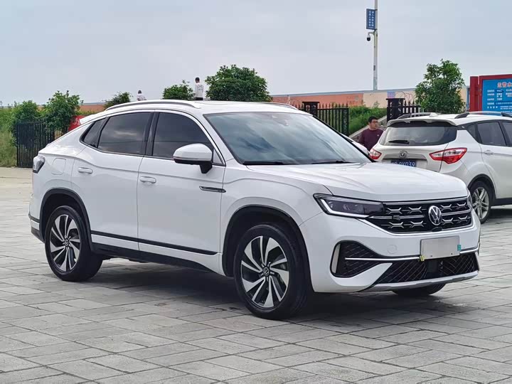 Volkswagen Tayron X, 2024 — фото 3 из 9